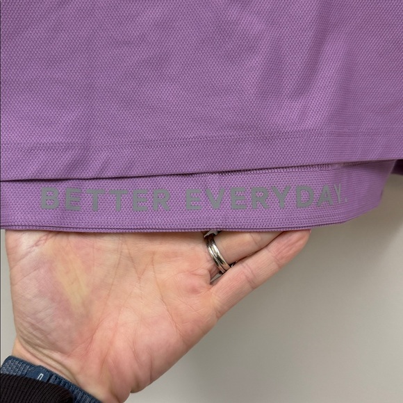 Lululemon Mesh Back Cropped Train Tank Top in Wisteria Purple Sz 8! - Picture 5 of 8